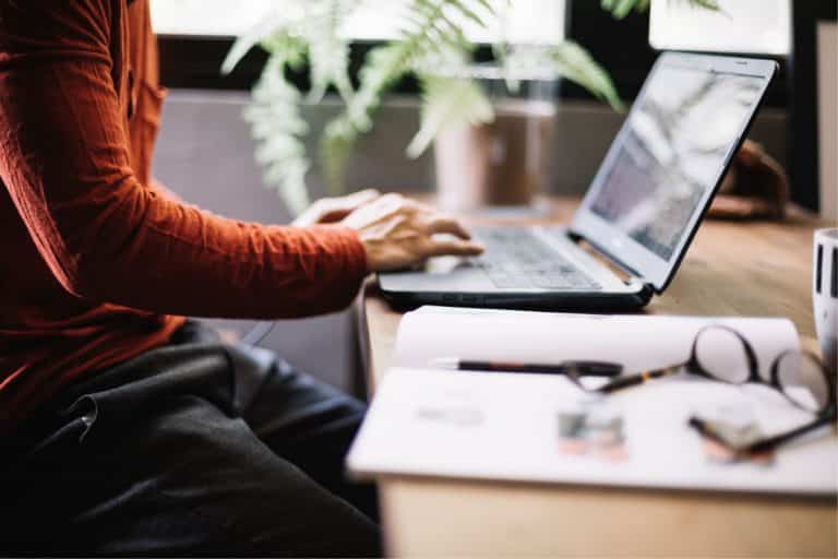 Microsoft y Google Lanzan una iniciativa para ayudar a los trabajadores a readaptarse al mundo post COVID-19.