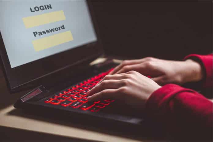Facebook se ha convertido en un blanco para la ciberestafas