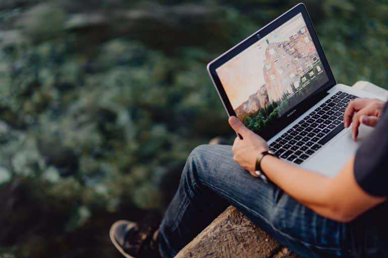 Quieres comprar un MacBook de segunda mano, estos son algunos consejos.