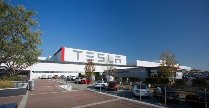 Tesla vale hoy medio billón de dolares. ¿Es esto real?
