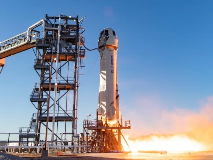 Comienza la subasta para el primer vuelo de Blue Origin al espacio